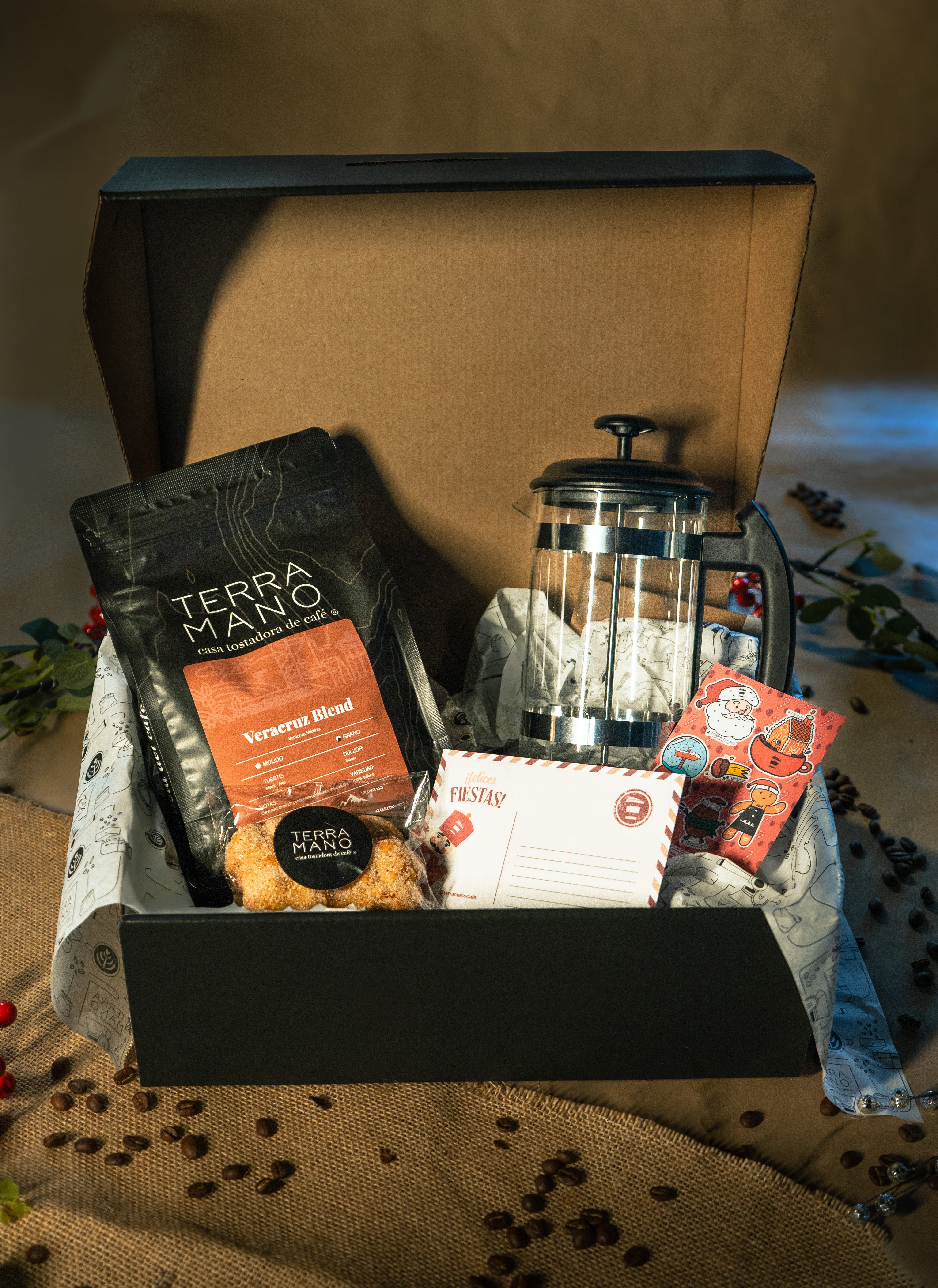 CAJA NAVIDEÑA TERRA MANO